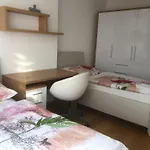 Downtown In The Heart Of The New Center, 4 Persons, Parking Apartment Bratislava