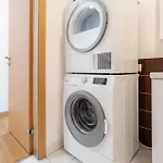 Apartment Downtown In The Heart Of The New Center, 4 Persons, Parking Bratislava