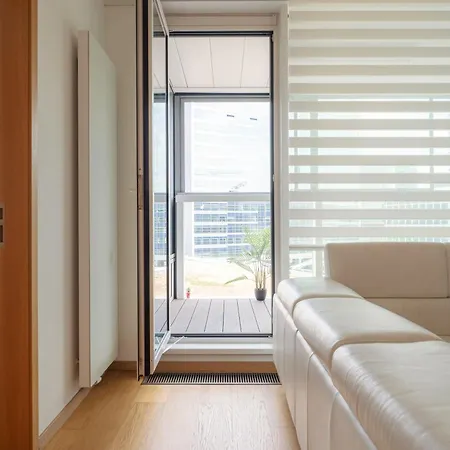 شقة Downtown In The Heart Of The New Center, 4 Persons, Parking