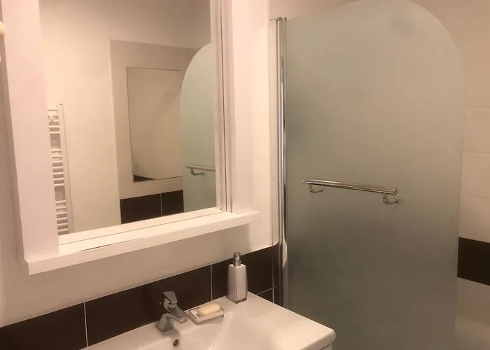 Apartament Downtown In The Heart Of The New Center, 4 Persons, Parking Bratislava