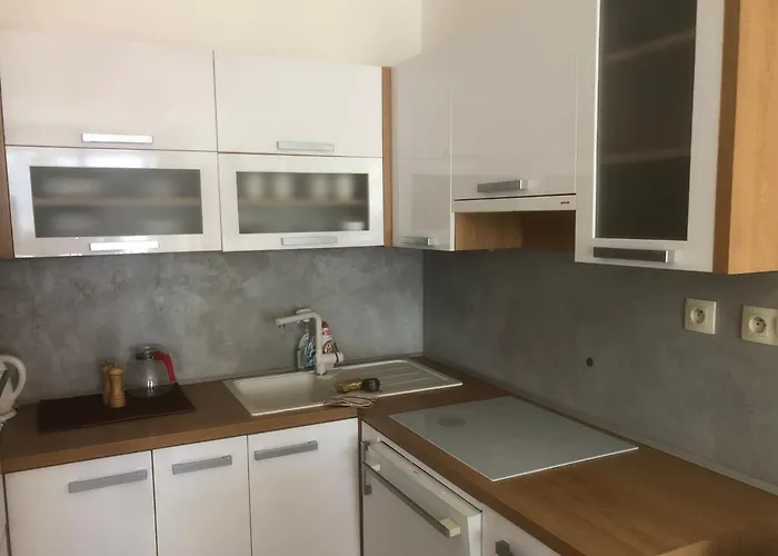 Downtown In The Heart Of The New Center, 4 Persons, Parking Apartmán Bratislava