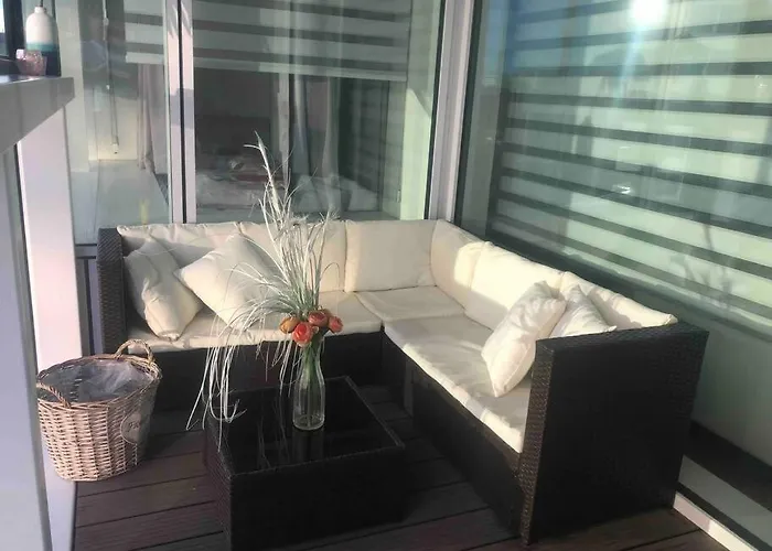 Downtown In The Heart Of The New Center, 4 Persons, Parking Apartamento *