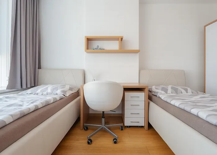 Apartamento Downtown In The Heart Of The New Center, 4 Persons, Parking Bratislava