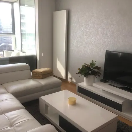 Downtown In The Heart Of The New Center, 4 Persons, Parking * Bratislava