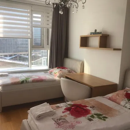 Downtown In The Heart Of The New Center, 4 Persons, Parking * Bratislava